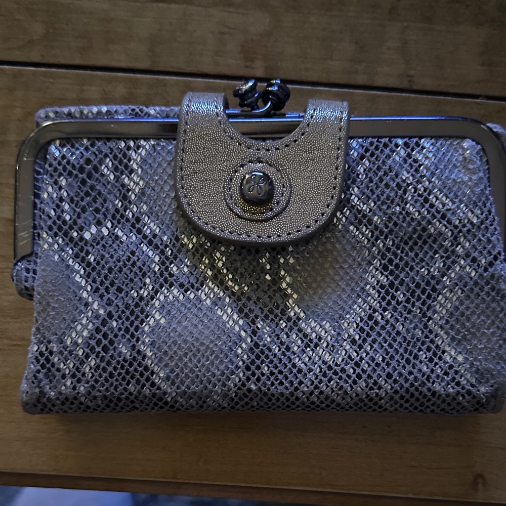 HOBO Textured Wallet